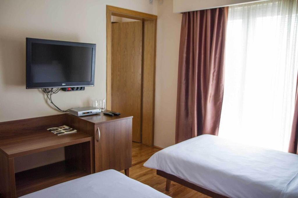 Hotel M Podgorica Værelse billede