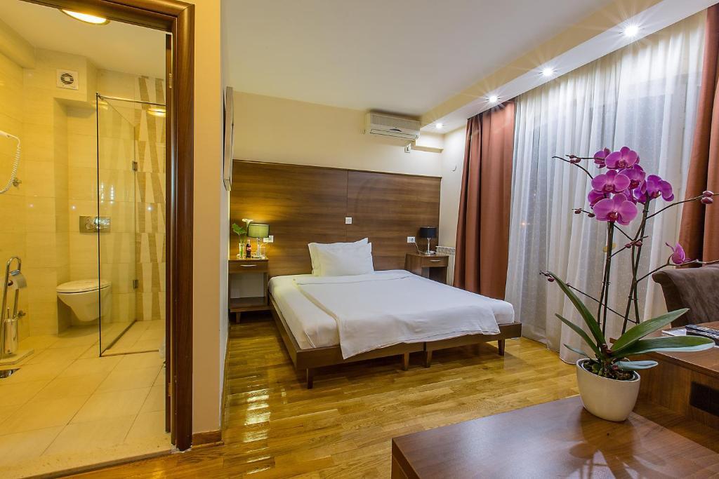 Hotel M Podgorica Værelse billede